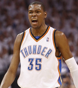 当晚球队遭 当晚球队遭